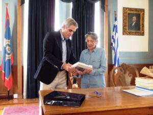 OLYMPUS DIGITAL CAMERA