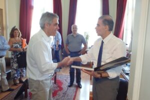 OLYMPUS DIGITAL CAMERA