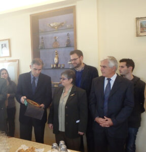 OLYMPUS DIGITAL CAMERA